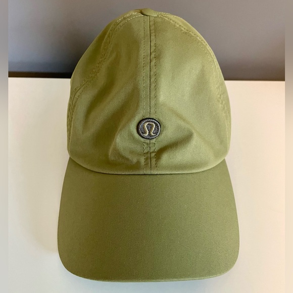 SOLD Lululemon Hat - Picture 2 of 6